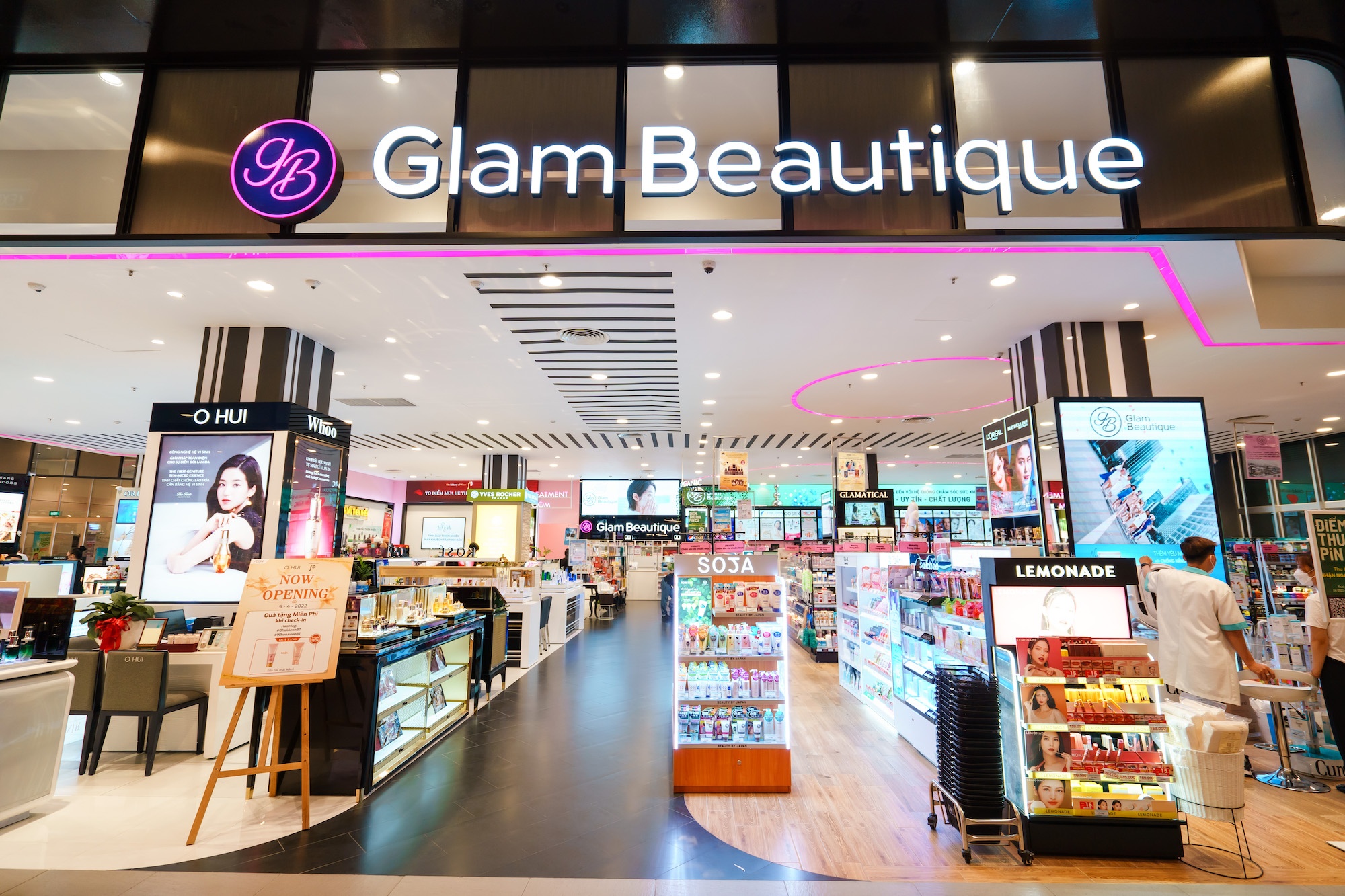 Aeon Ta Quang Buu anh 2