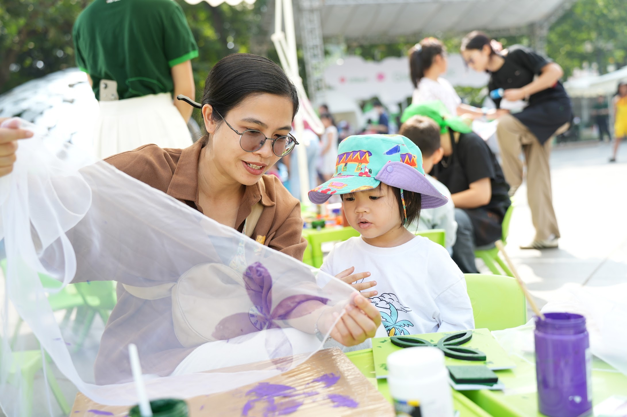 'Giao lo ky uc VPBank x To he' - vu tru sang tao cho tre tho hinh anh