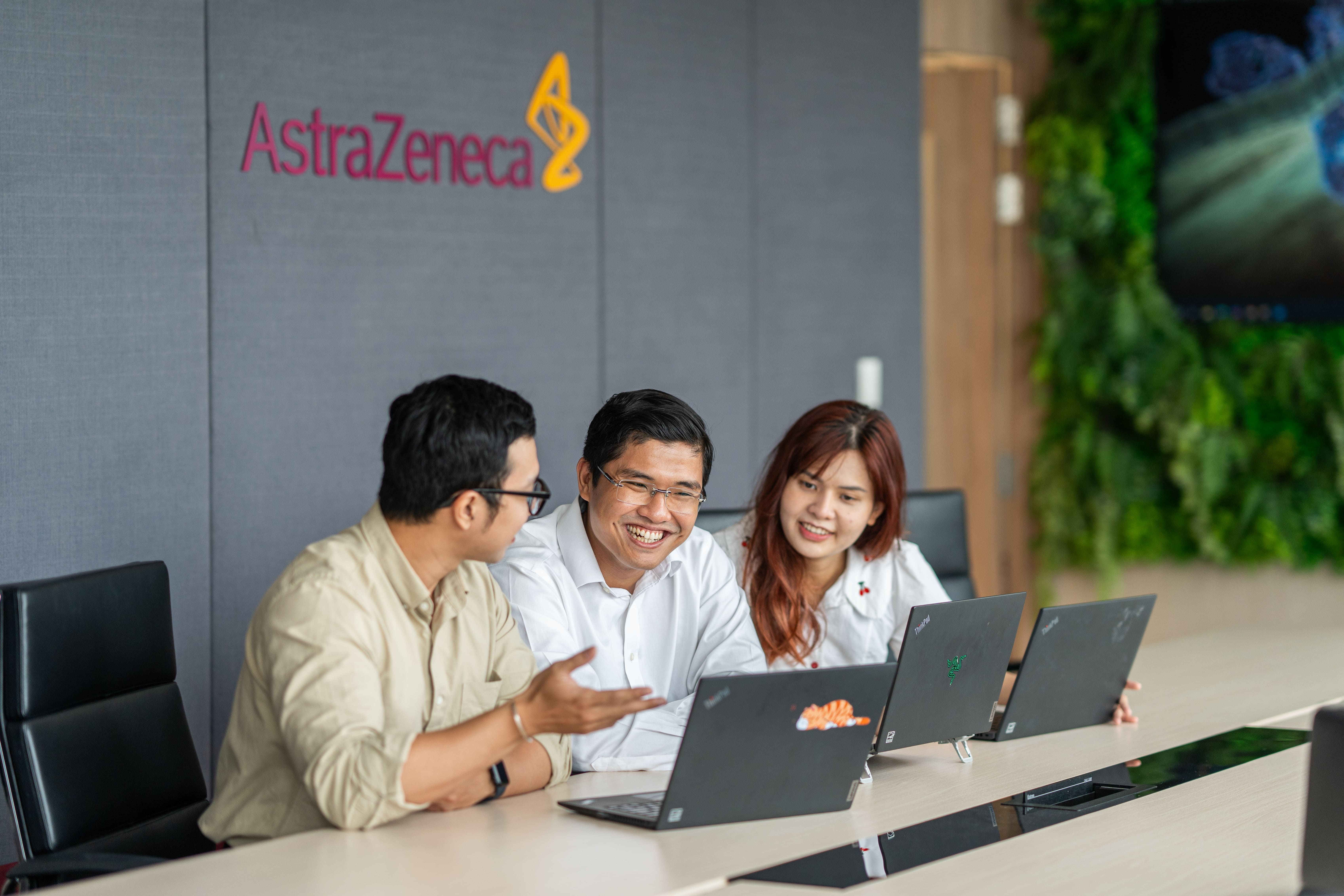 AstraZeneca Viet Nam anh 3