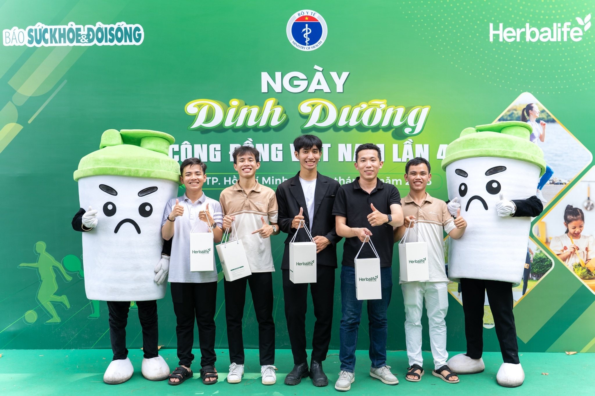 Ngay Dinh duong Cong dong anh 7