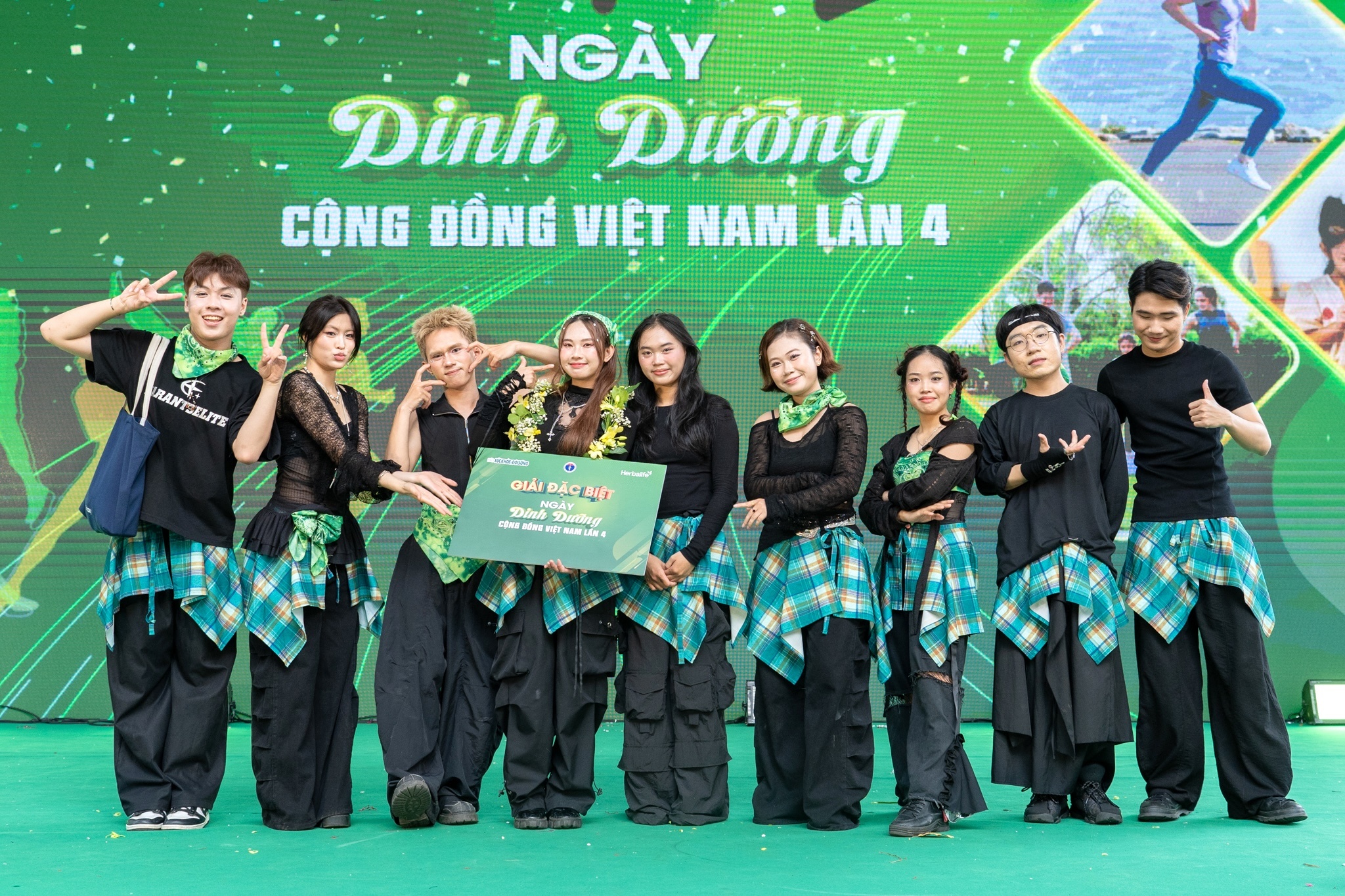 Ngay Dinh duong Cong dong anh 11