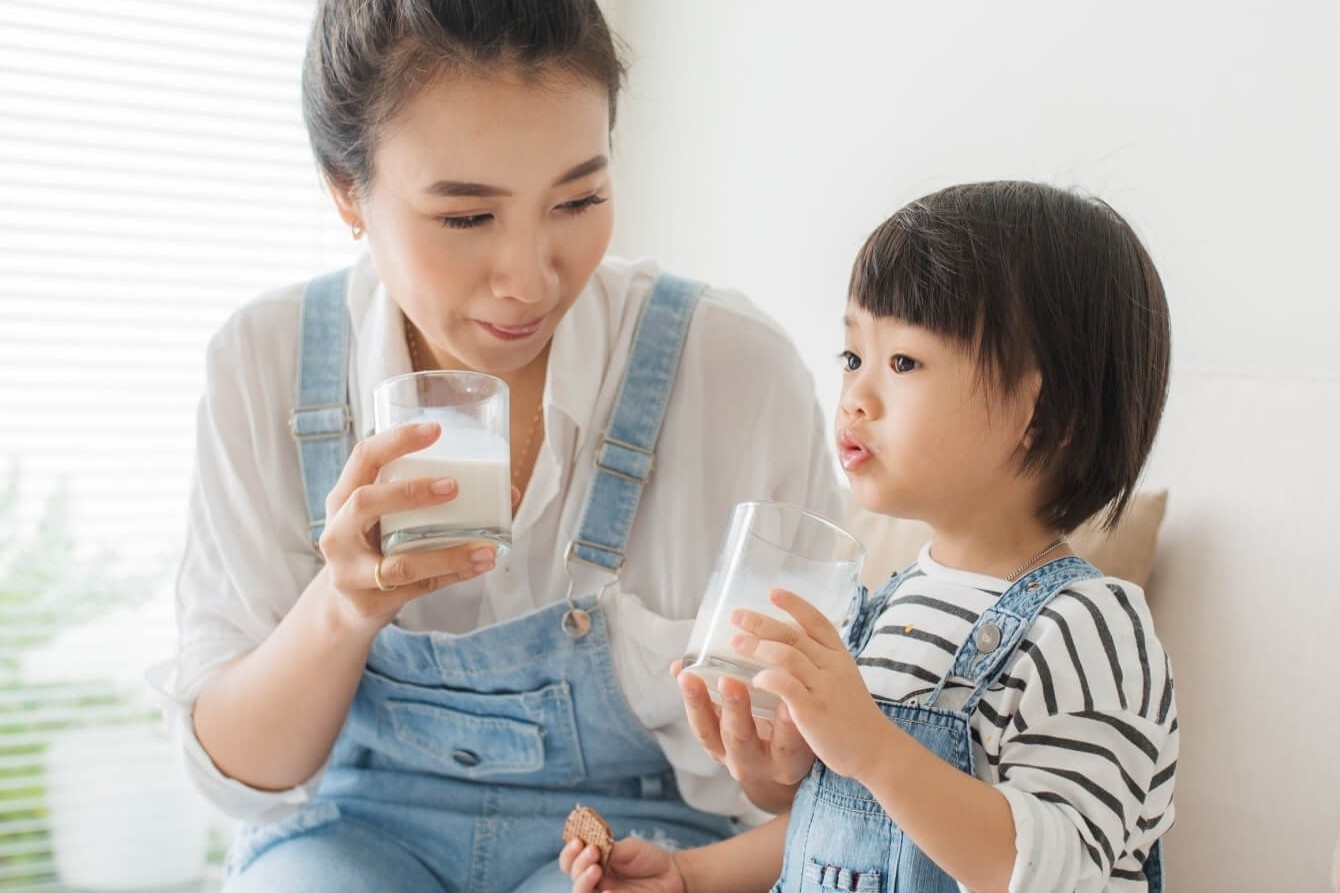 Theo doi tang truong, cham soc khoa hoc giup con khoe manh hinh anh