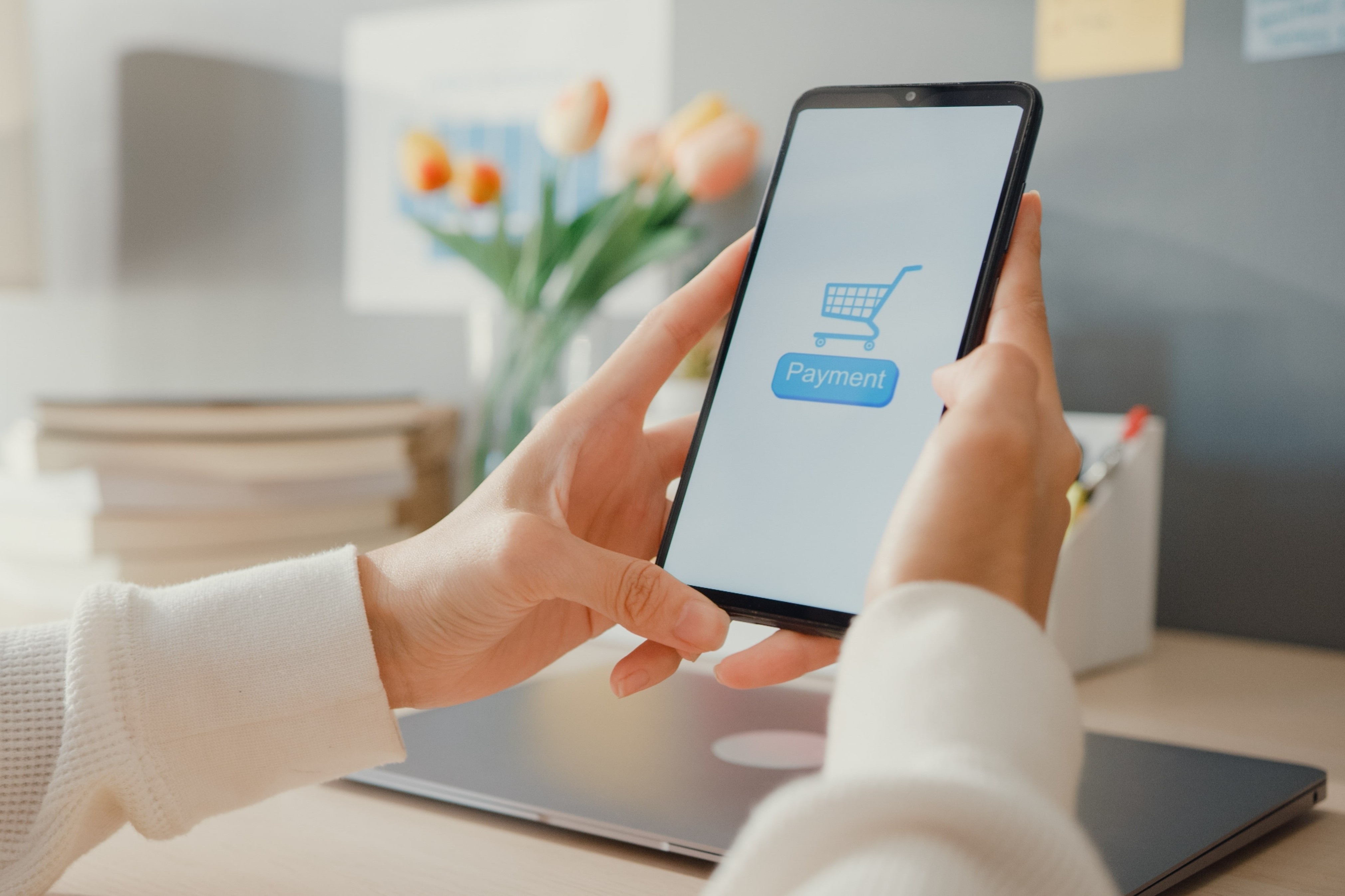 Thay doi nho giup nguoi Viet bot ngan ngai khi mua hang online hinh anh