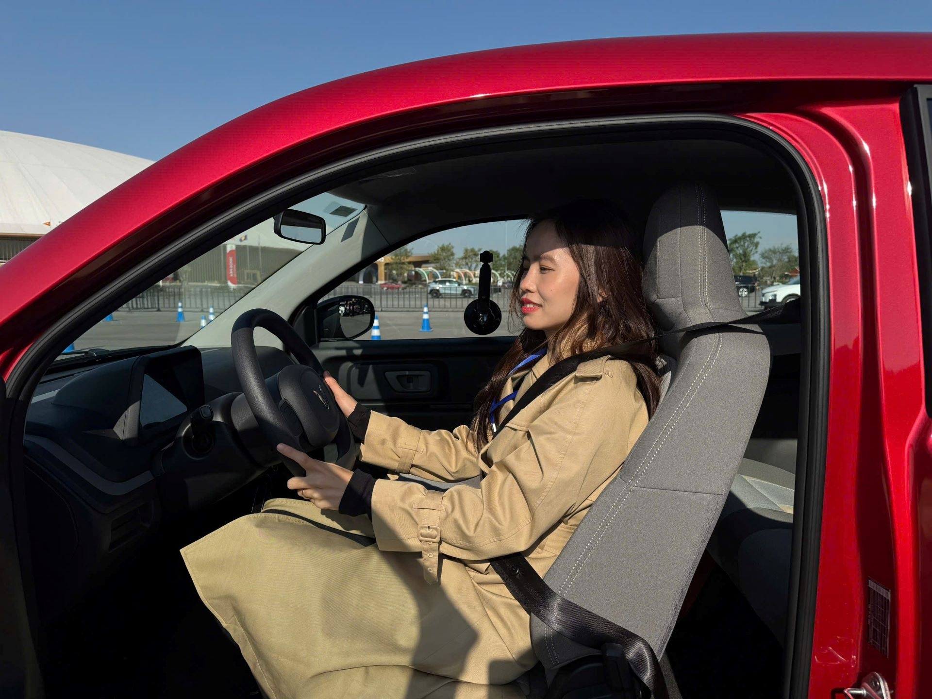 Xe dien VinFast anh 4