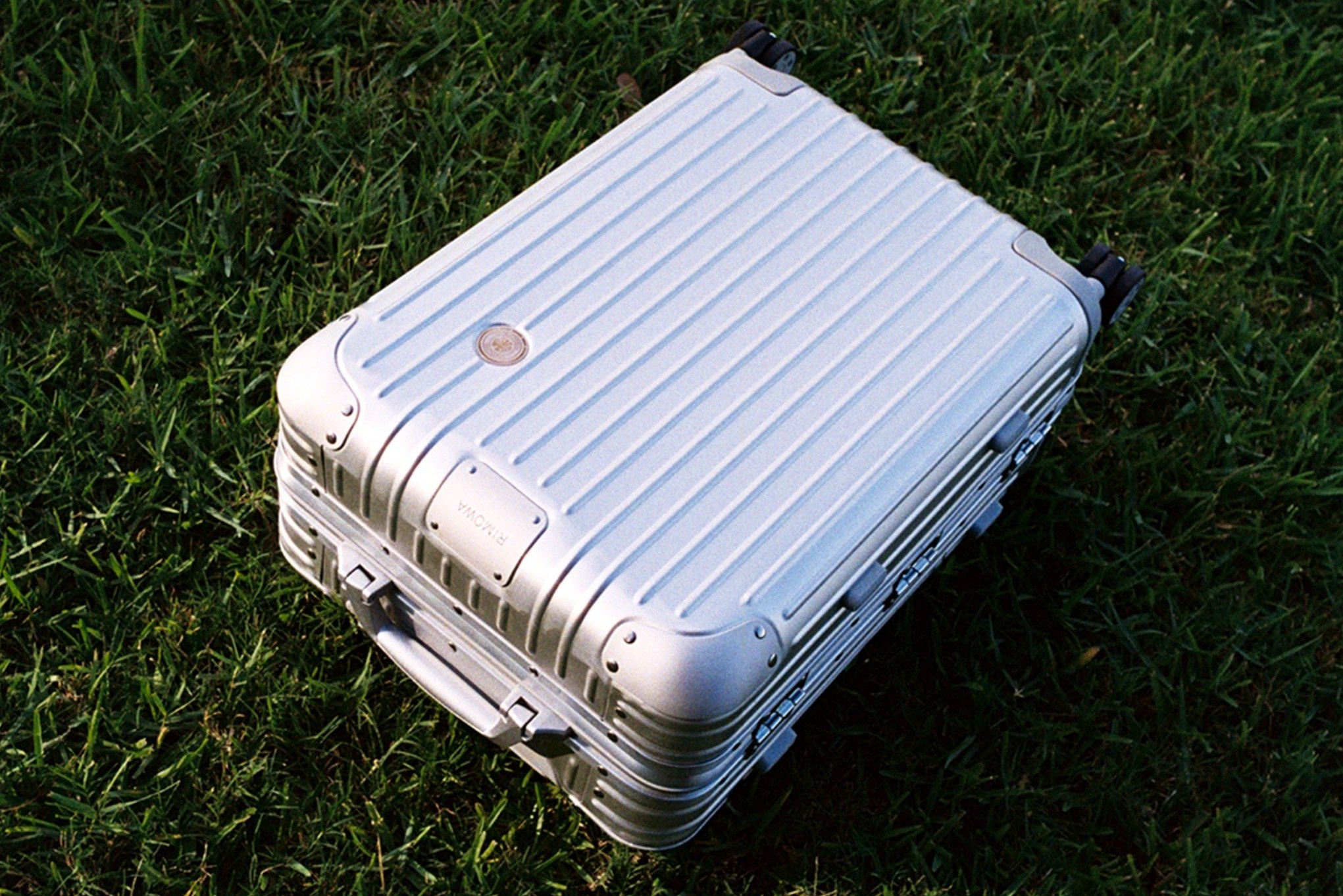 Rimowa - vali độc quyền của 'cỗ xe tăng' Đức