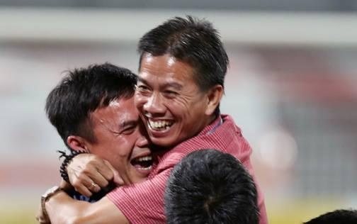 'Tim toi nhu vo oa voi chien thang cua U19 Viet Nam' hinh anh