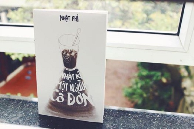 Doc cuon nhat ky cua mot nguoi co don hinh anh