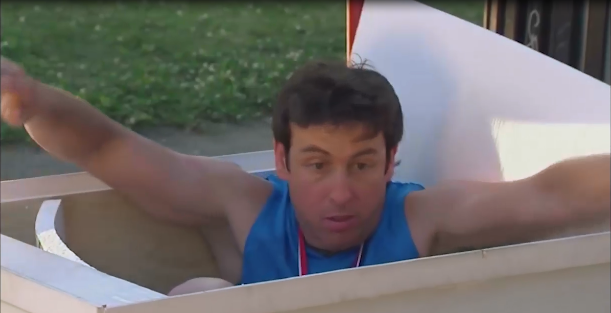 Huy chuong vang qua nang hinh anh