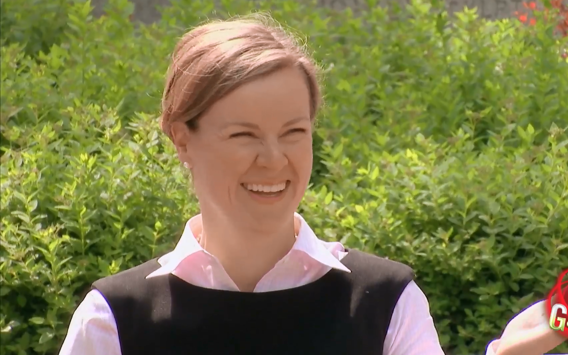 Tro thanh nguoi noi tieng de dang hinh anh