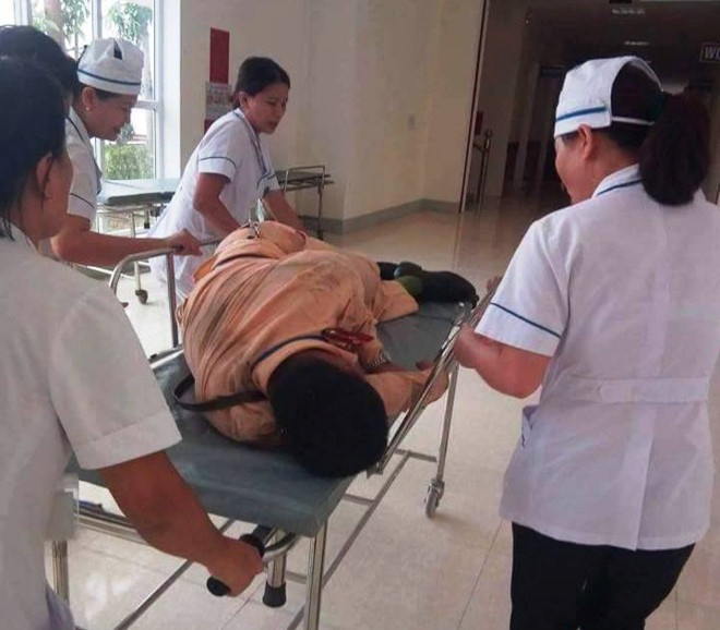 CSGT du bam xe container o Ha Tinh anh 2