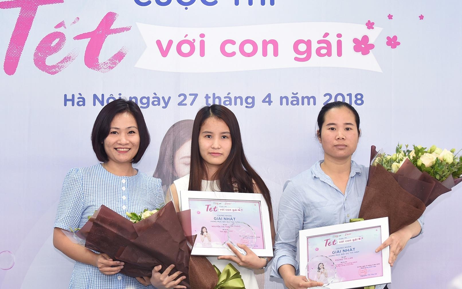 Trao giai cuoc thi 'Tet voi con gai' hinh anh