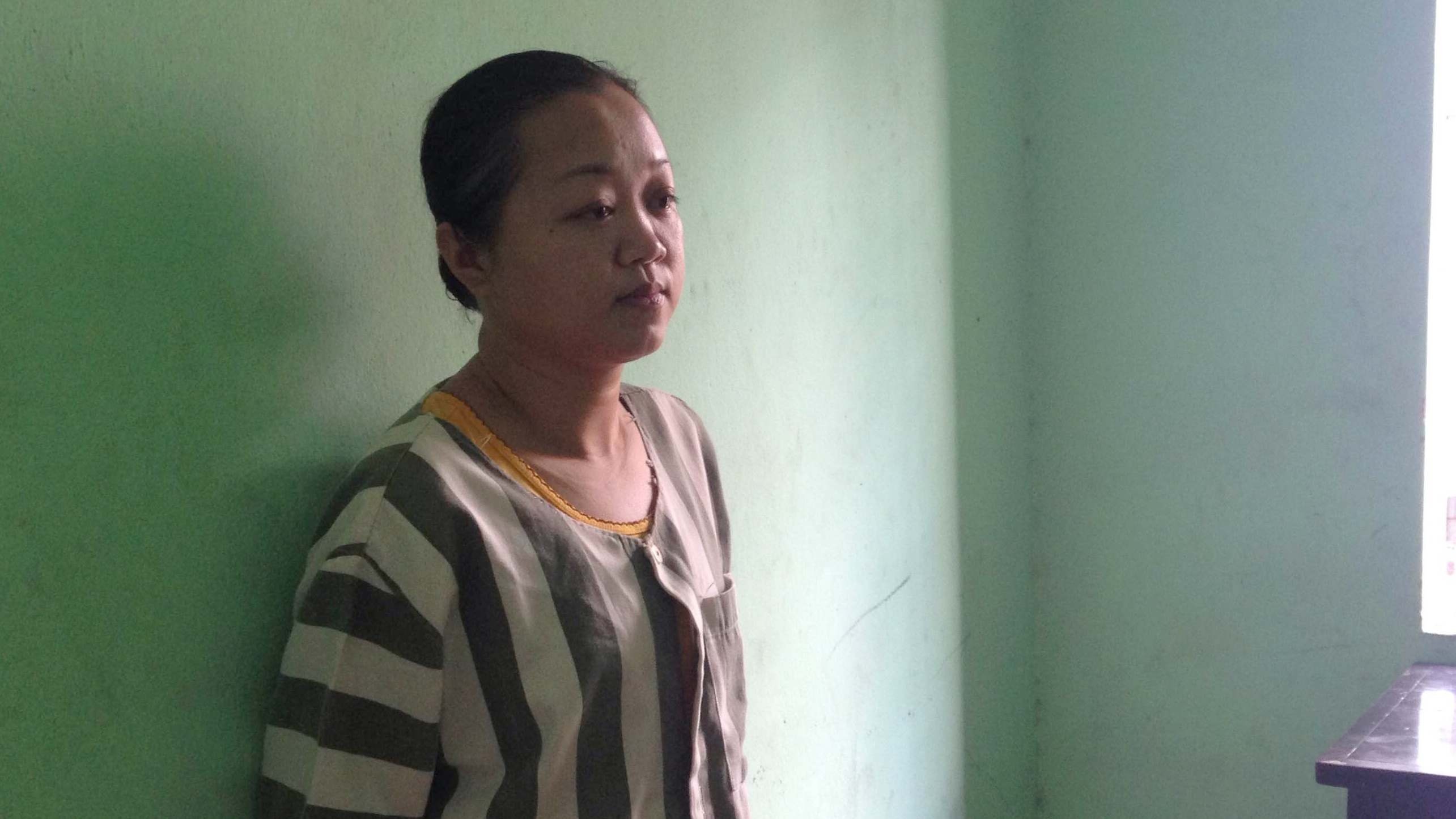 Nu giup viec trom tien cua chu de choi game ban ca hinh anh