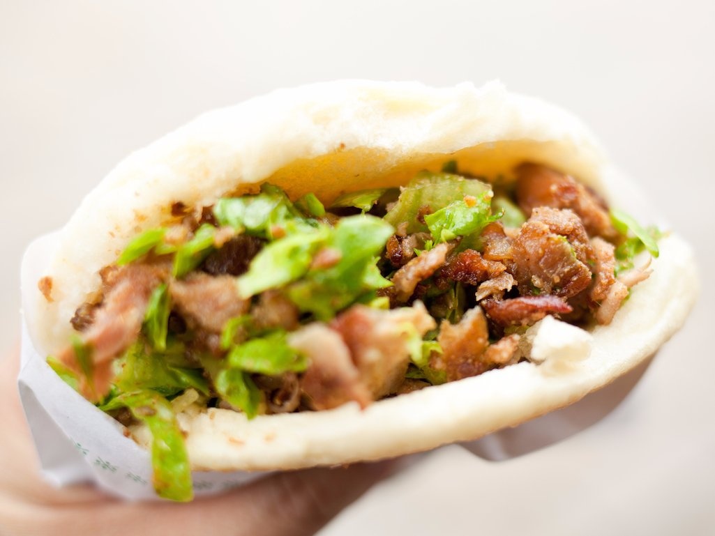 Banh mi vao top am thuc duong pho noi tieng anh 4