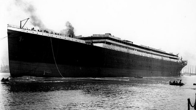Ve hang nhat gia 61.000 USD cua Titanic xa xi the nao? hinh anh