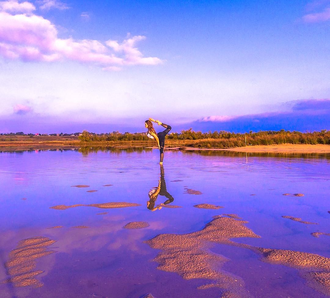 Bo anh yoga vong quanh the gioi cua nu phi cong 29 tuoi anh 12