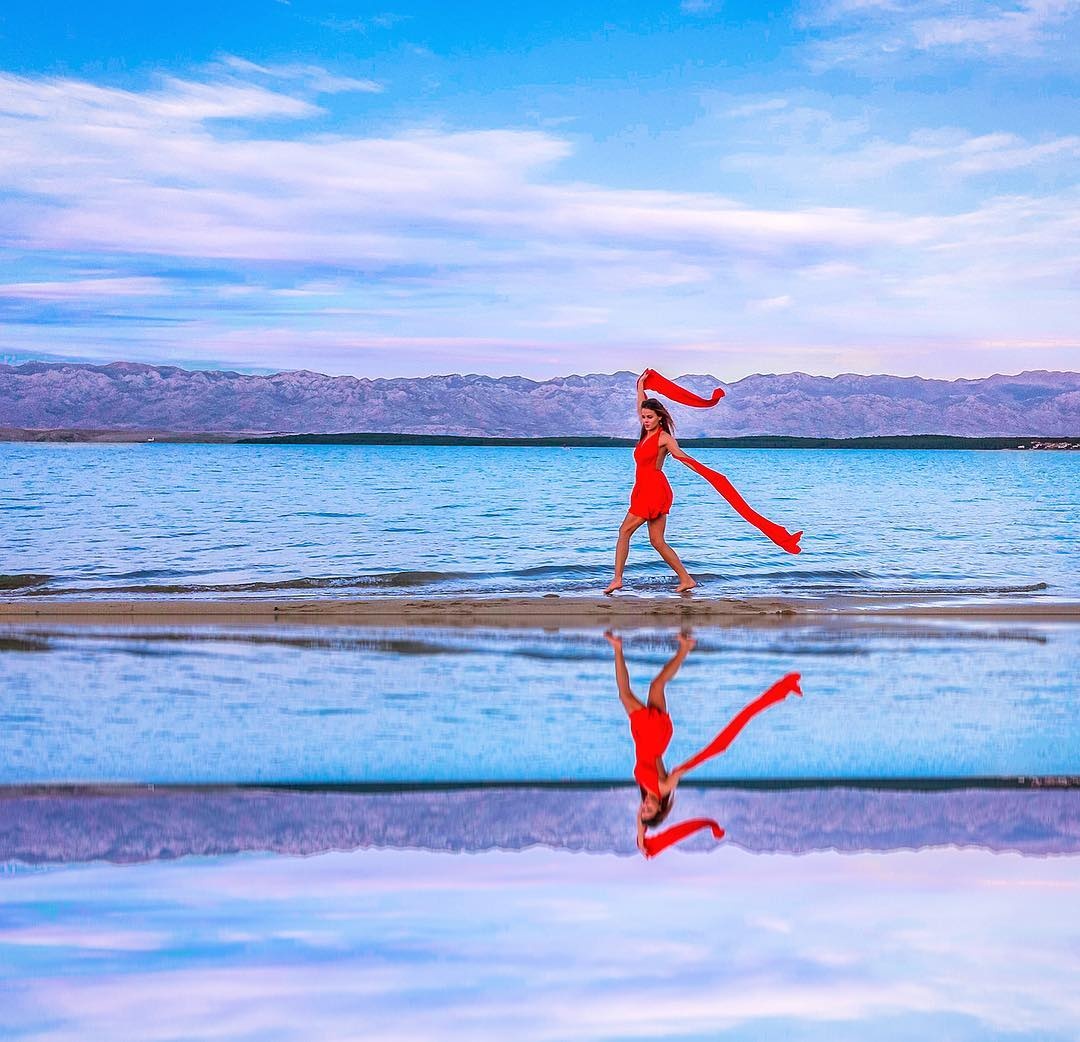 Bo anh yoga vong quanh the gioi cua nu phi cong 29 tuoi anh 13