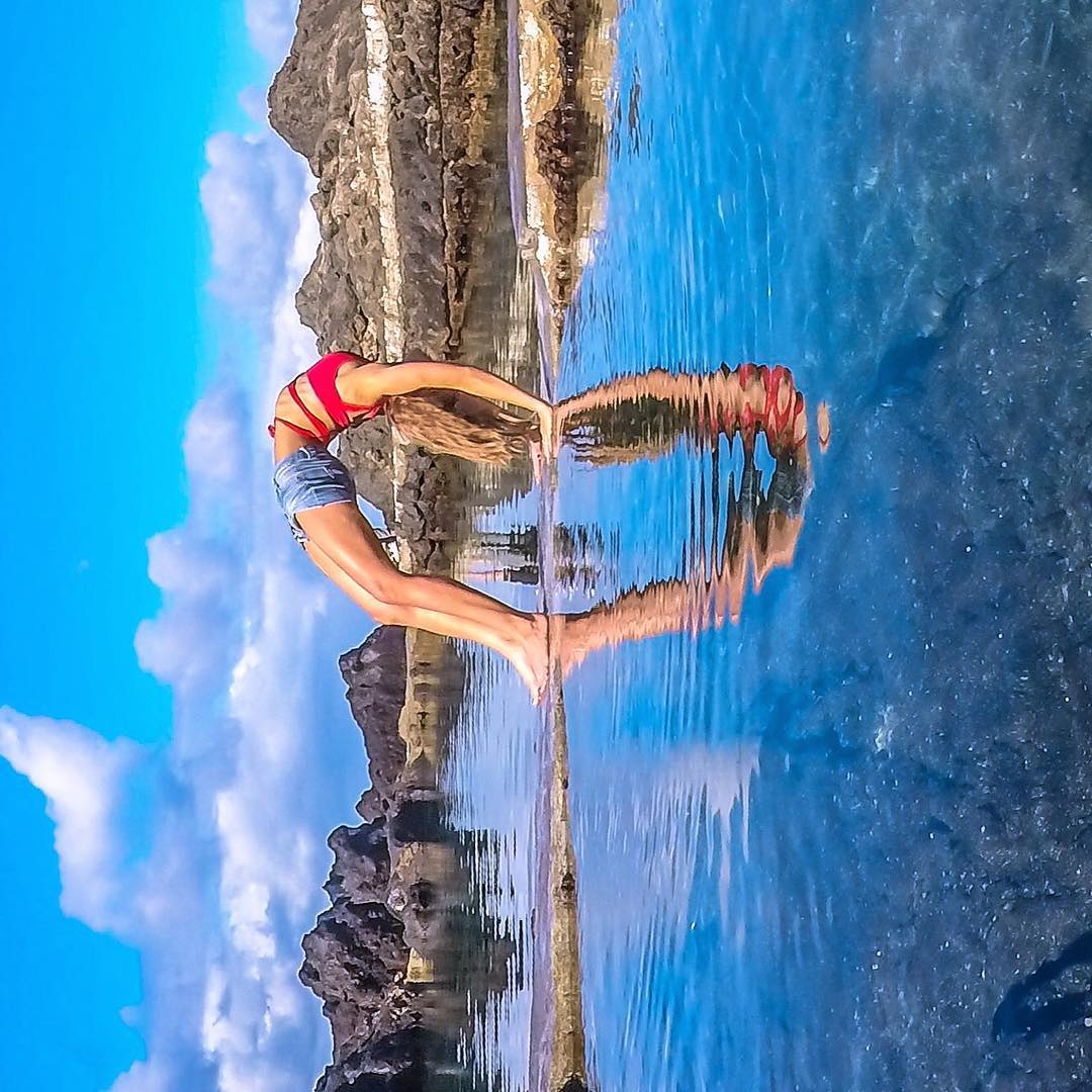 Bo anh yoga vong quanh the gioi cua nu phi cong 29 tuoi anh 4