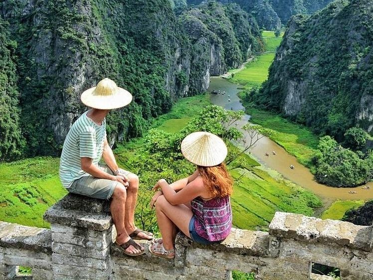 Mua vang Tam Coc diu dep trong anh check-in cua khach Tay hinh anh