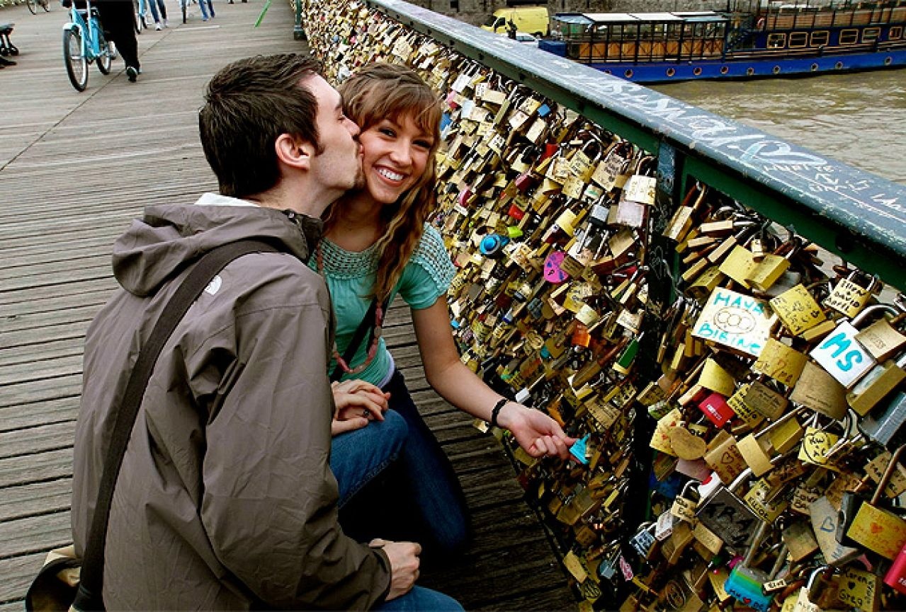 Cau Vang Da Nang anh 16