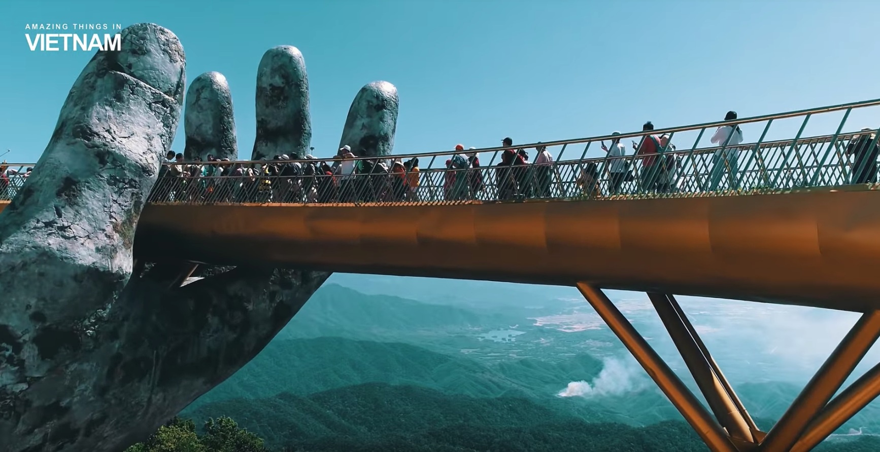 cau Vang tren bao the gioi anh 9