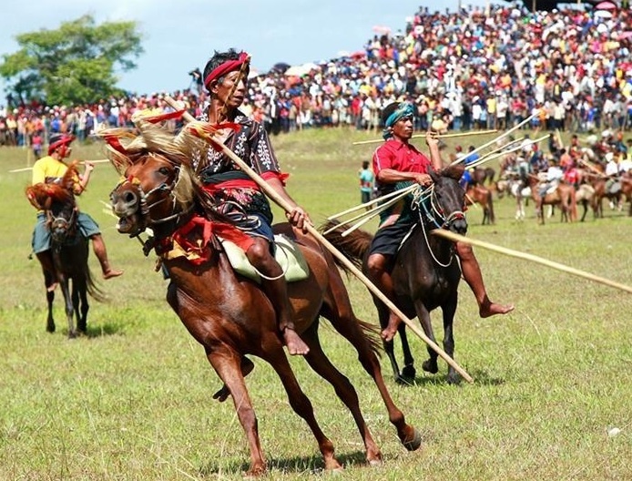 tap tuc ky di o Indonesia anh 22