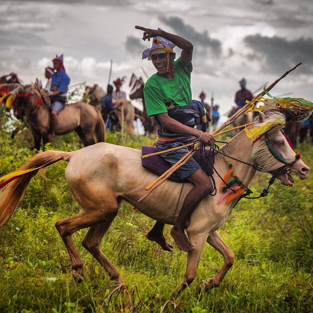 tap tuc ky di o Indonesia anh 20