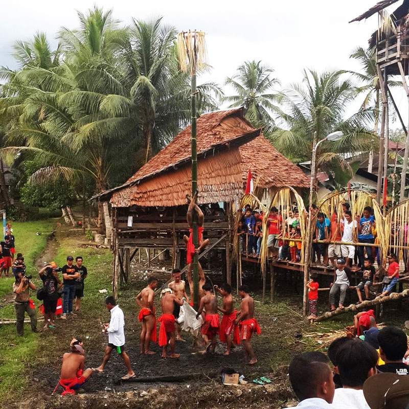 tap tuc ky di o Indonesia anh 10