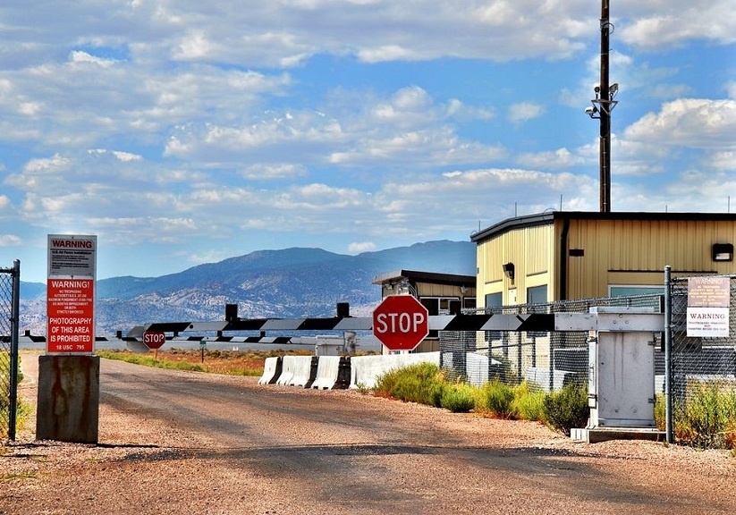 vung dat bi cam anh 20