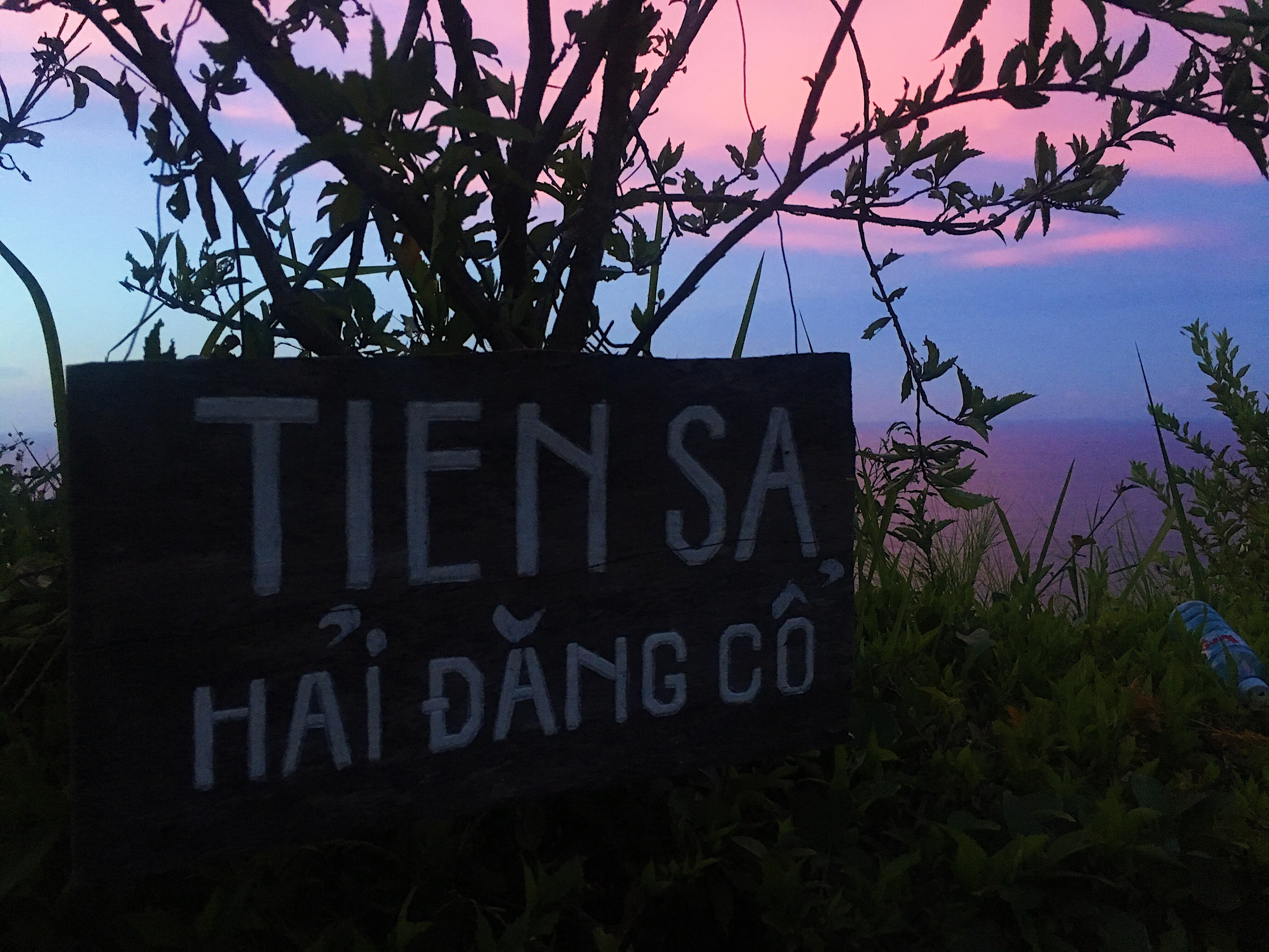 hai dang Tien Sa anh 1