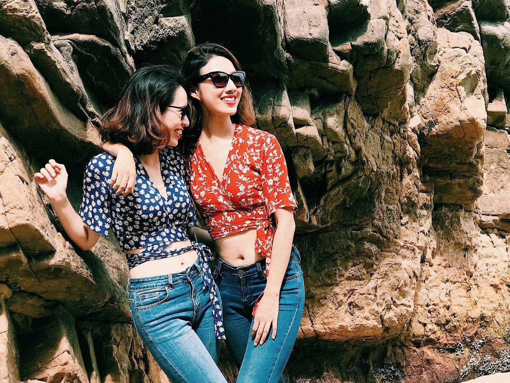 Chuyen di thanh xuan, tim lai tuoi tre cua hai co gai cham nguong 30 hinh anh