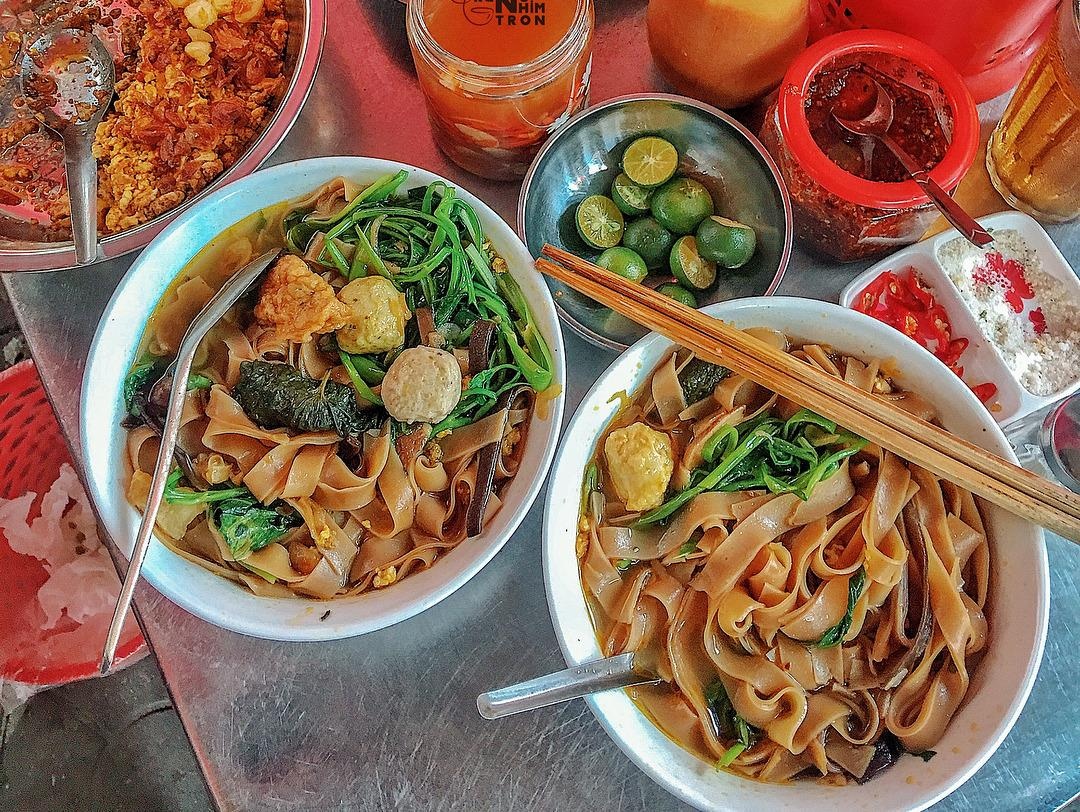 Den Hai Phong, thuong thuc am thuc vua la vua ngon hinh anh