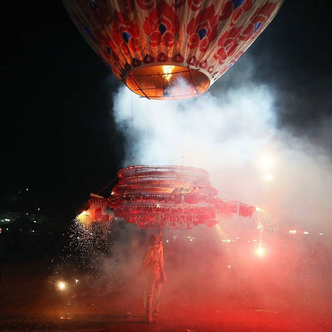 khinh khi cau o Malaysia anh 15