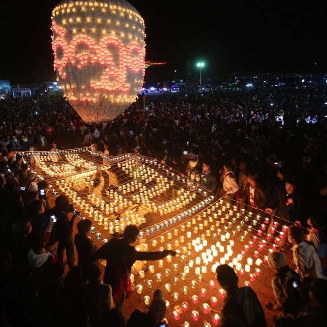 khinh khi cau o Malaysia anh 12