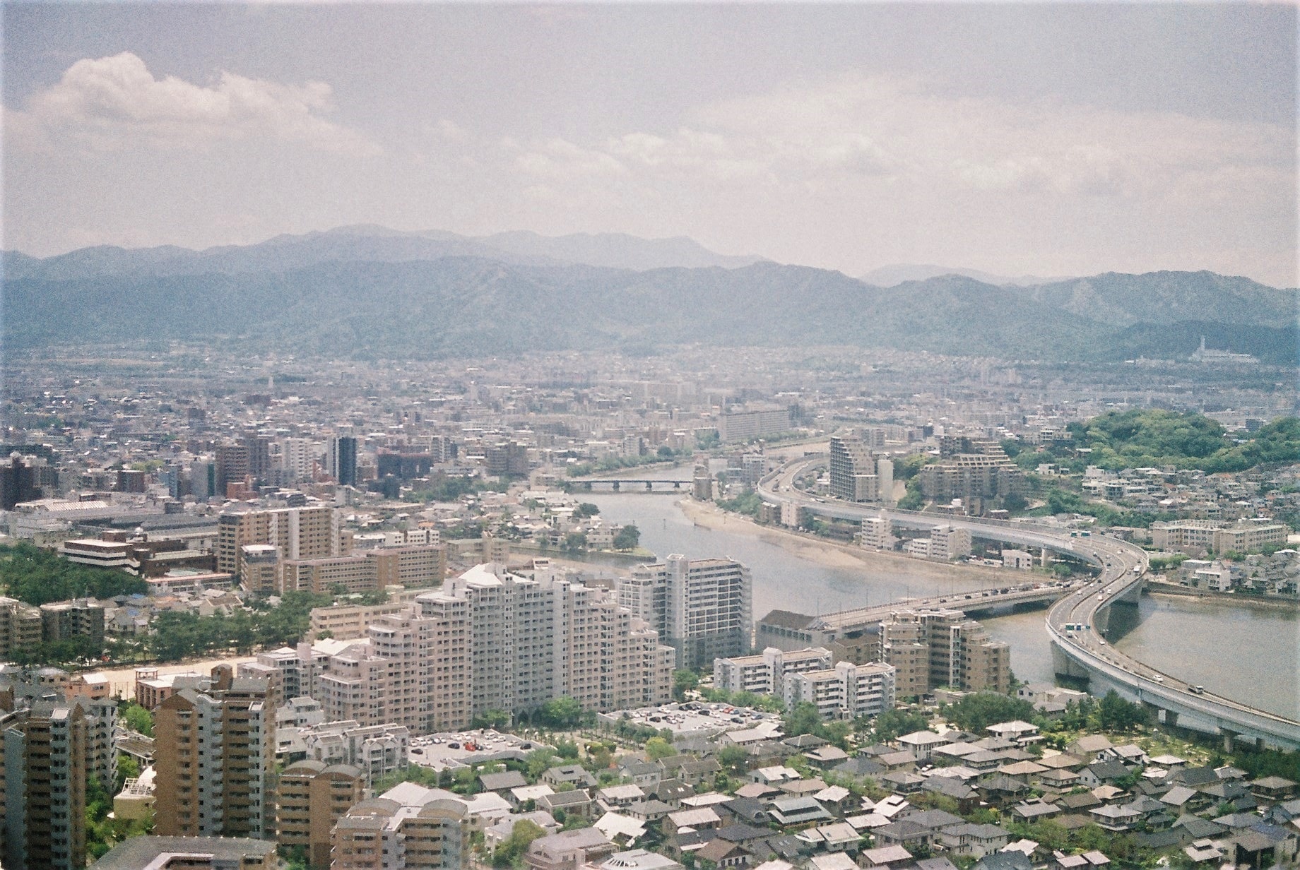 hinh anh doi thuong nuoc Nhat anh 1