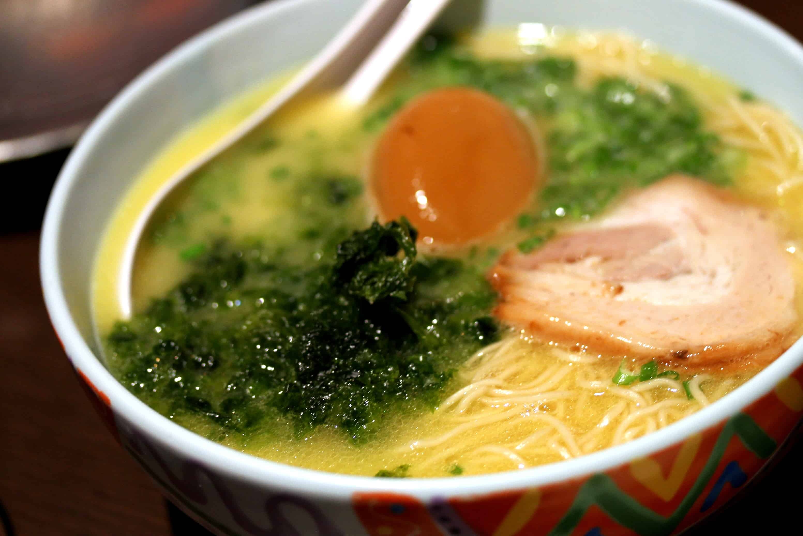 nha hang ramen anh 3