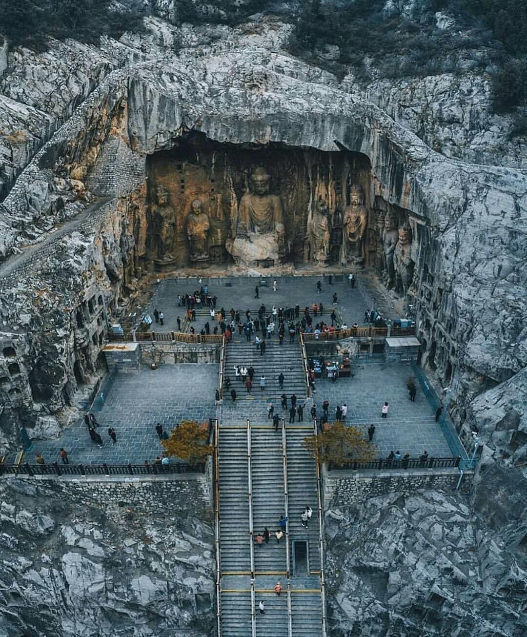 hang da Long Mon anh 3