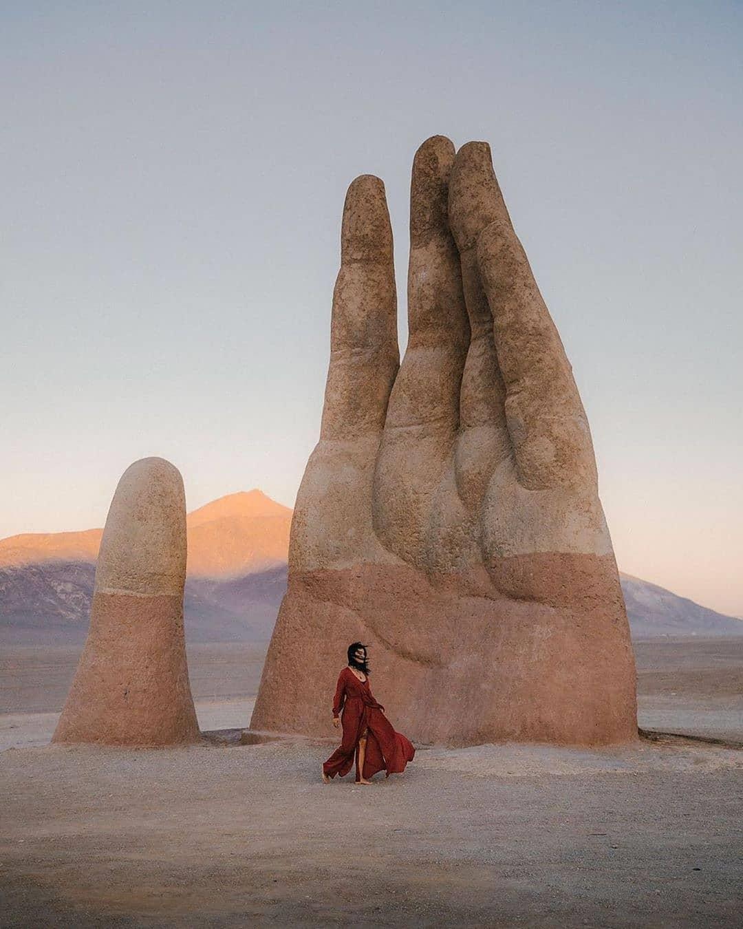 Mano del Desierto anh 12