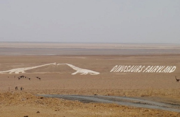 tuong khung long hon nhau o Trung Quoc anh 21