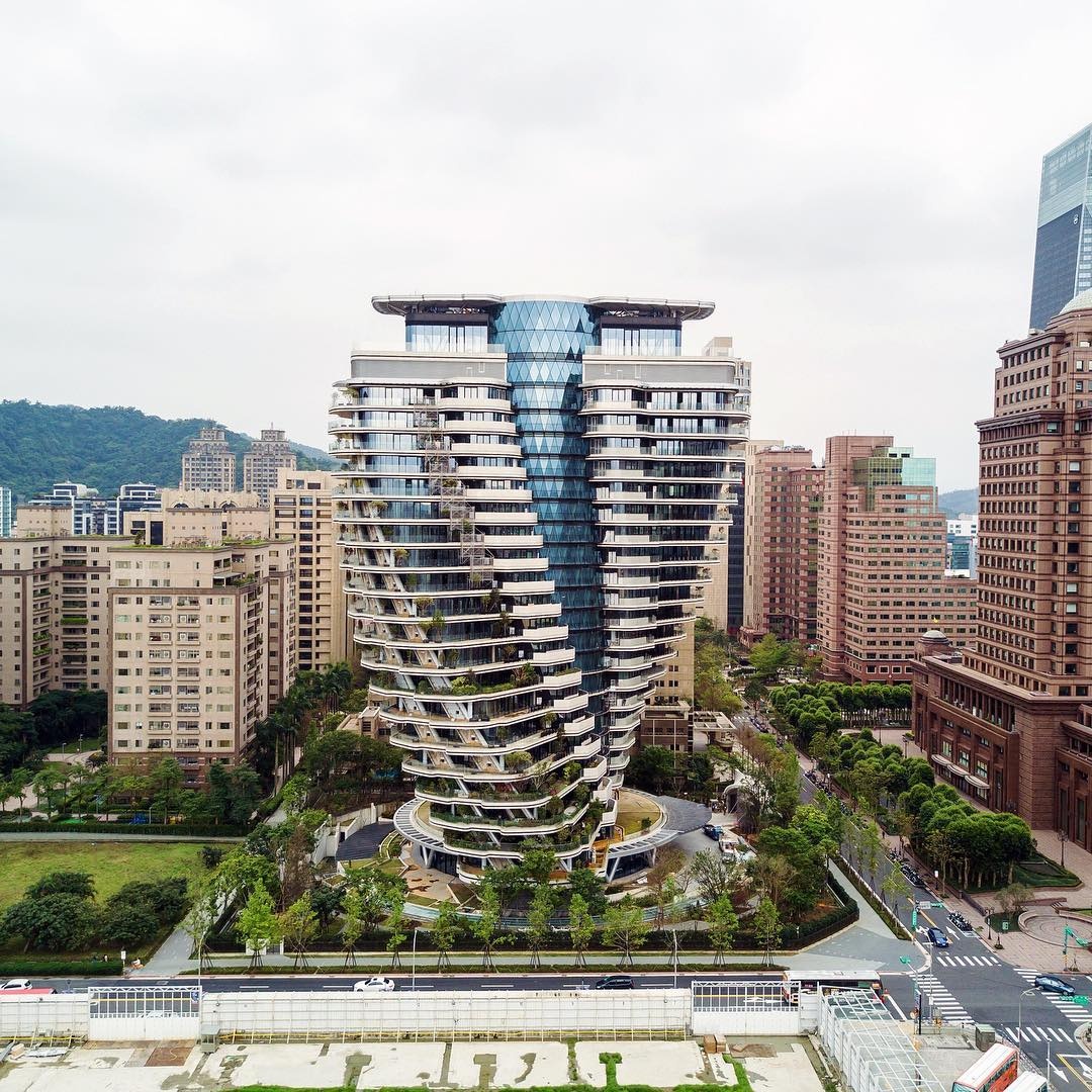 toa nha hinh chuoi DNA anh 3