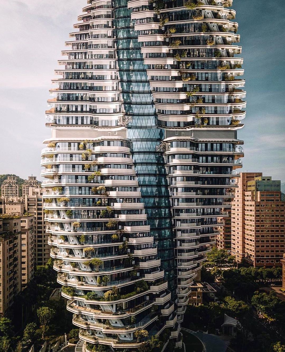 toa nha hinh chuoi DNA anh 8