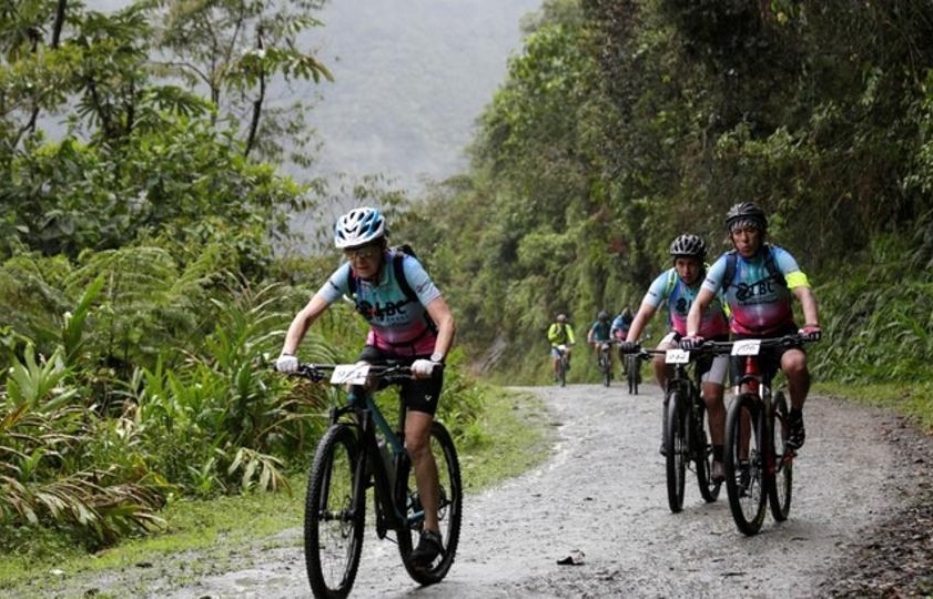 chinh phuc con duong tu than o Bolivia anh 6