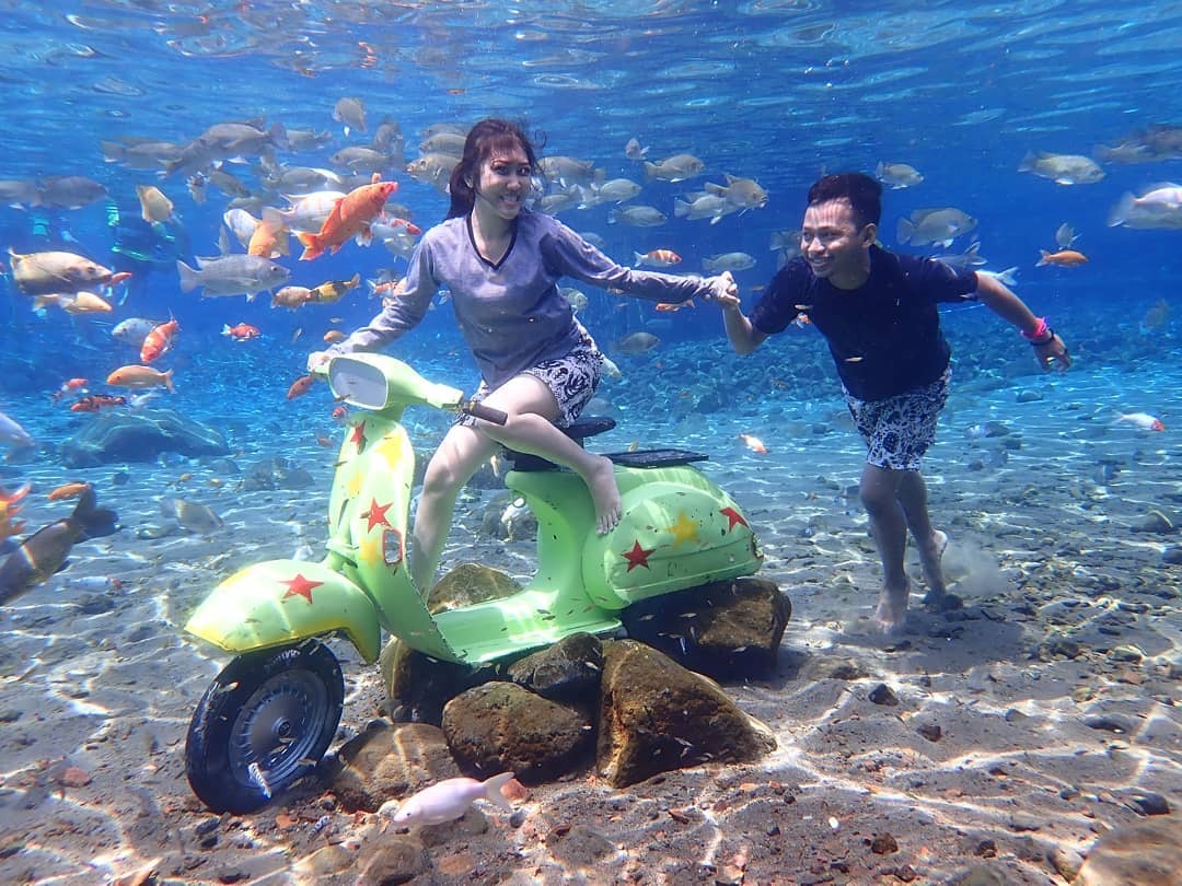 ao Umbul Ponggok anh 4