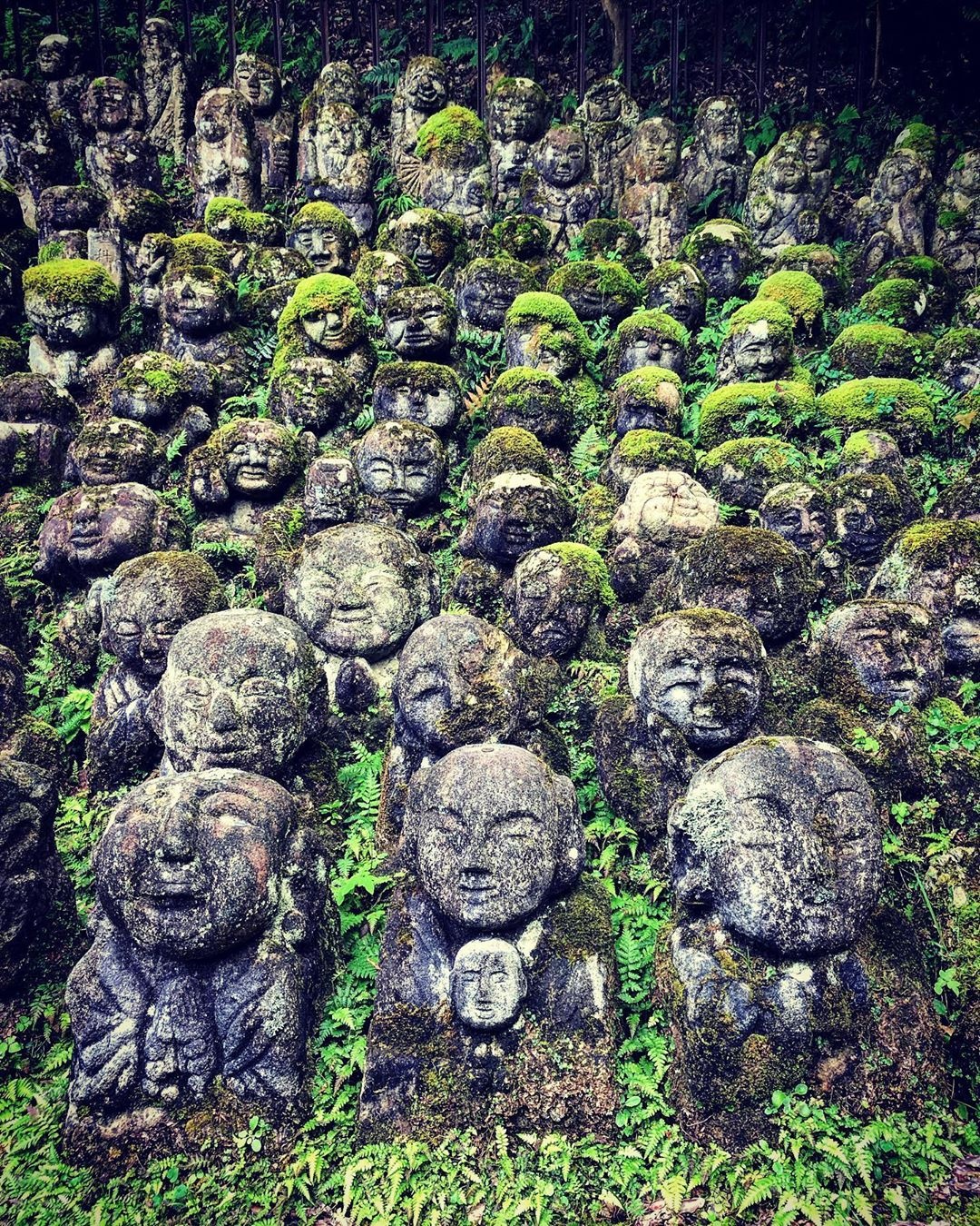 ngoi den co 1.200 tuong da anh 2