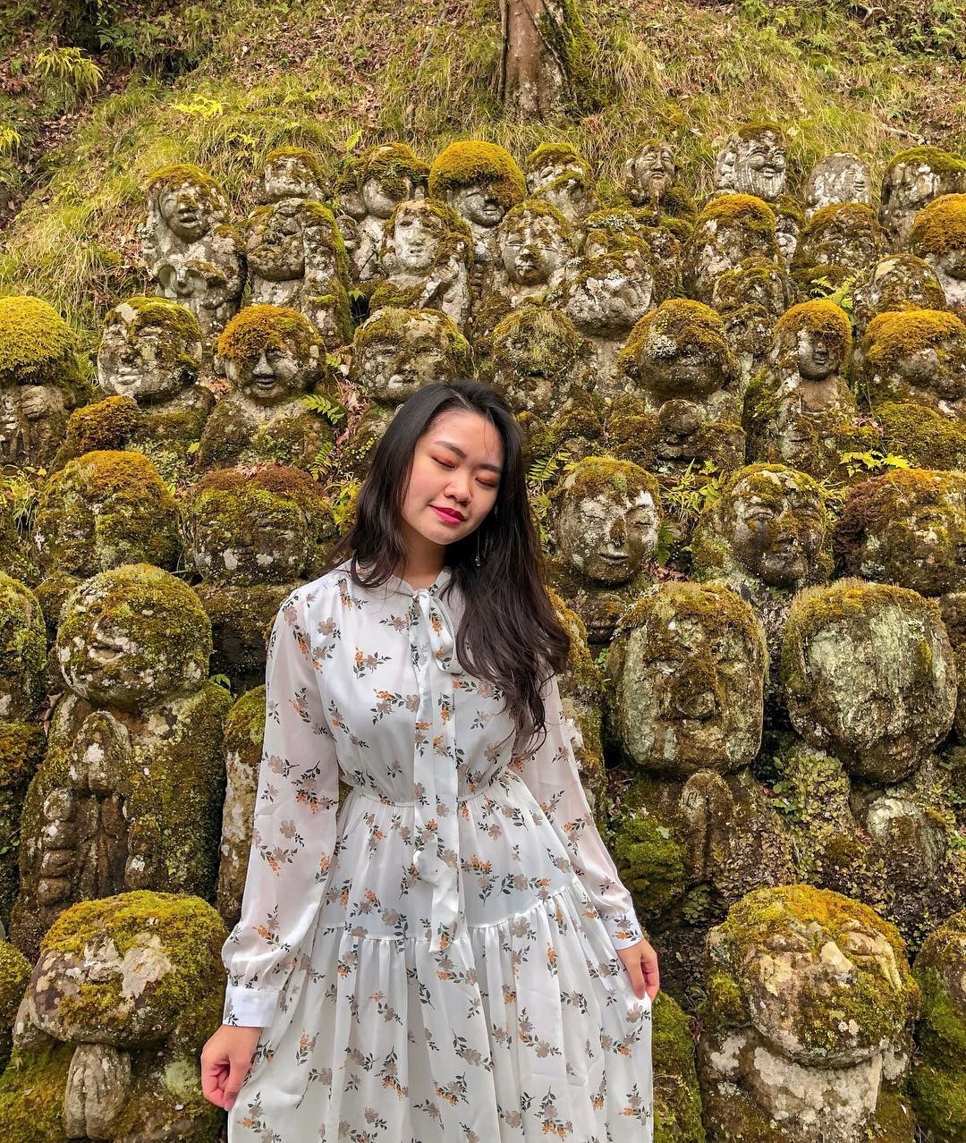 ngoi den co 1.200 tuong da anh 11