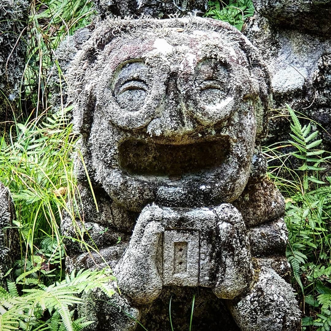 ngoi den co 1.200 tuong da anh 15