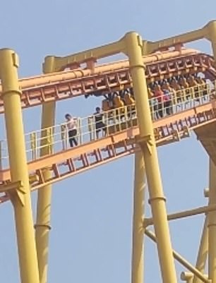 tàu lượn siêu tốc mất điện ảnh 1 tau luon sieu toc mat dien anh 1