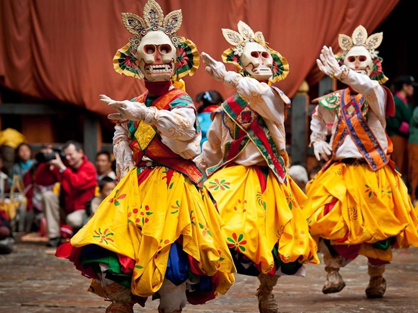 Ly do Bhutan la quoc gia dang ghe tham nhat nam 2020 hinh anh