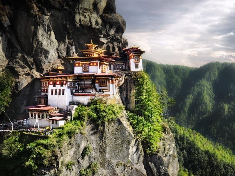 Bhutan dan dau top 10 quoc gia dang ghe tham nhat nam 2020 hinh anh