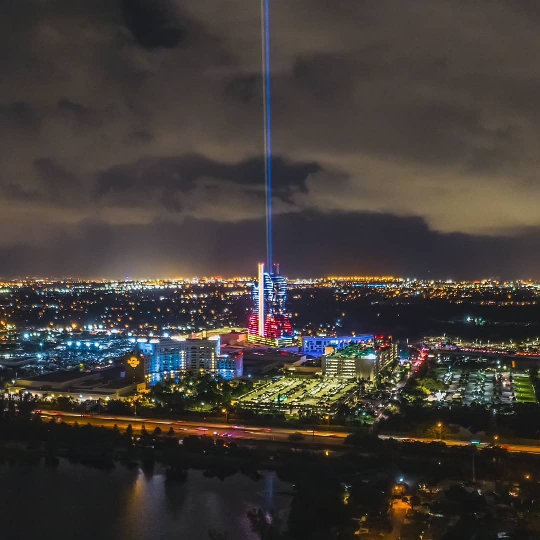 khach san hinh dan guitar anh 4