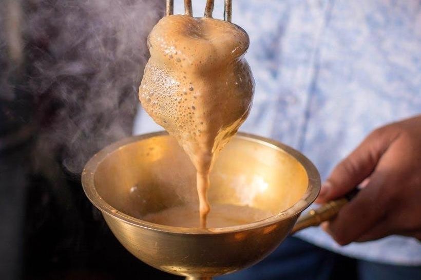 Chai tandoor - tra sua sui bot doc dao chi co o An Do hinh anh